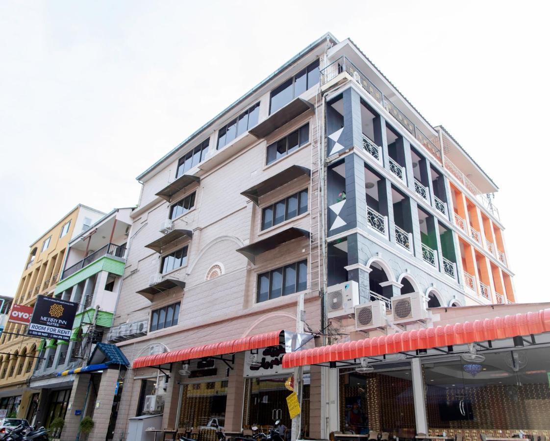 Merry Inn Suites Pattaya Buitenkant foto