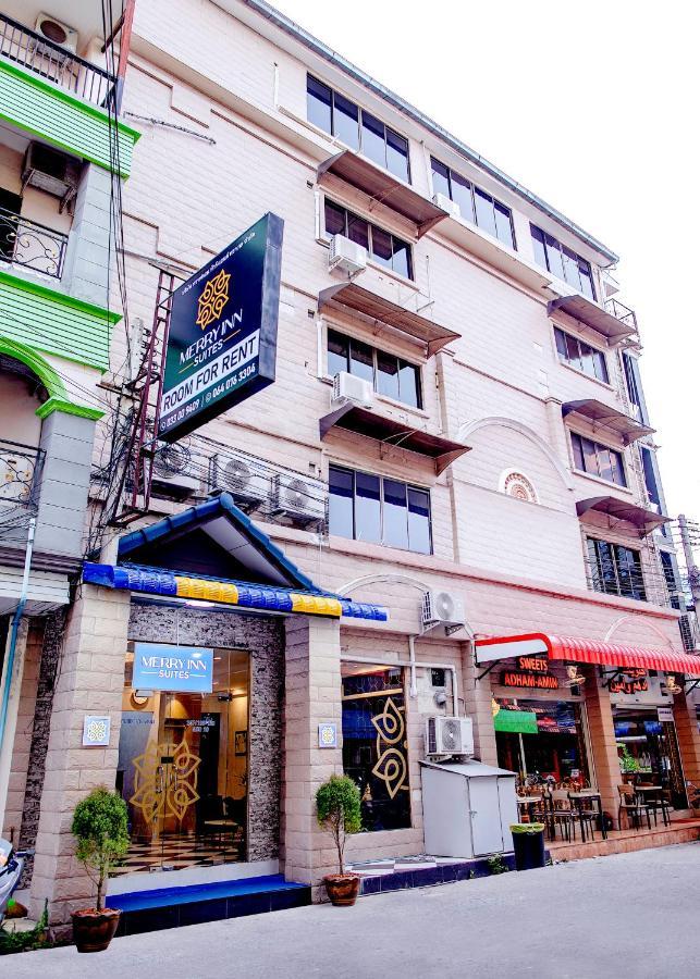 Merry Inn Suites Pattaya Buitenkant foto